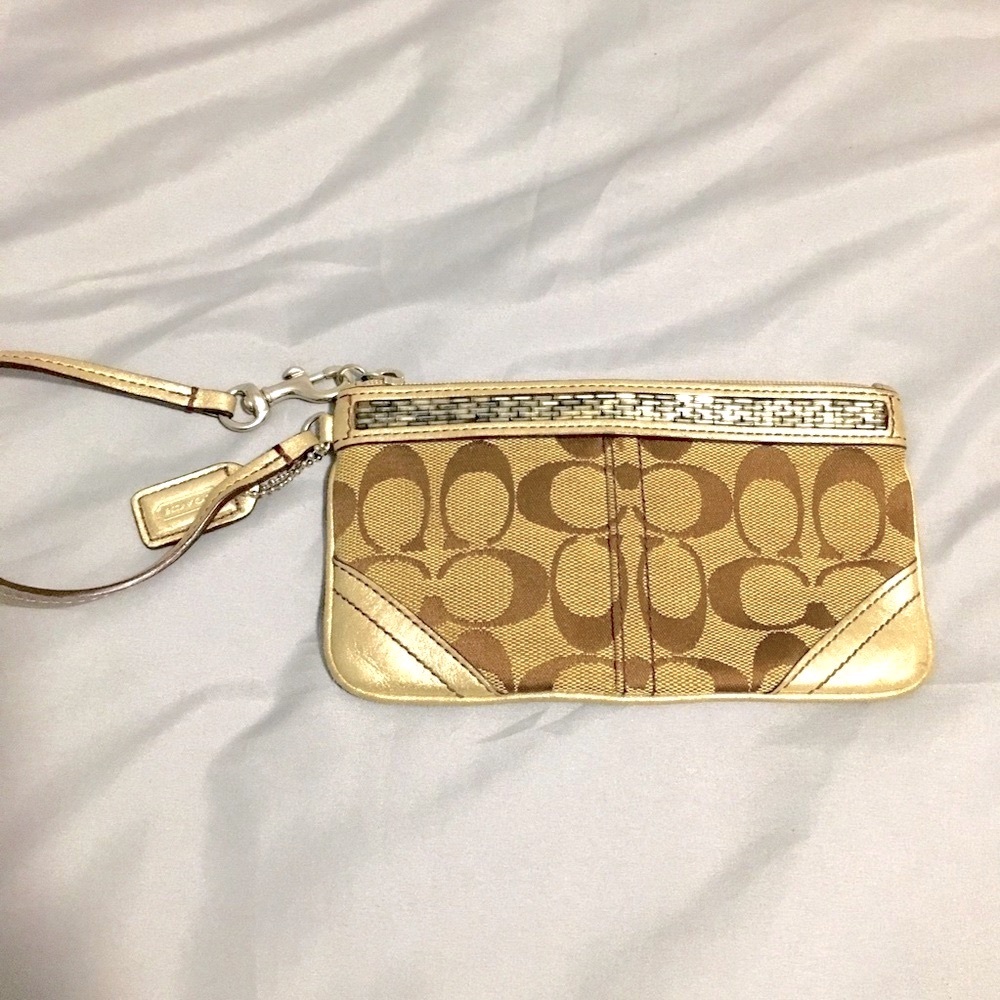 Authentic Coach wristlet
